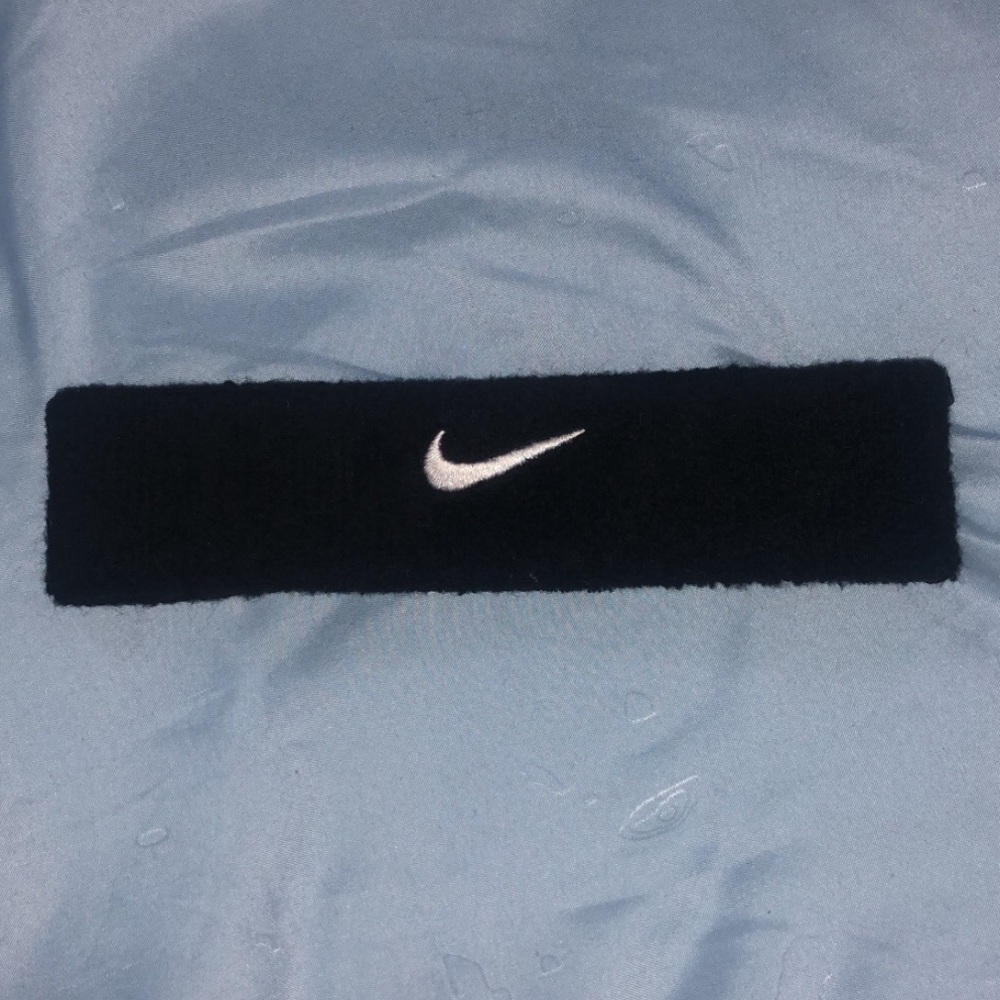 Nike Black Athletic Headband